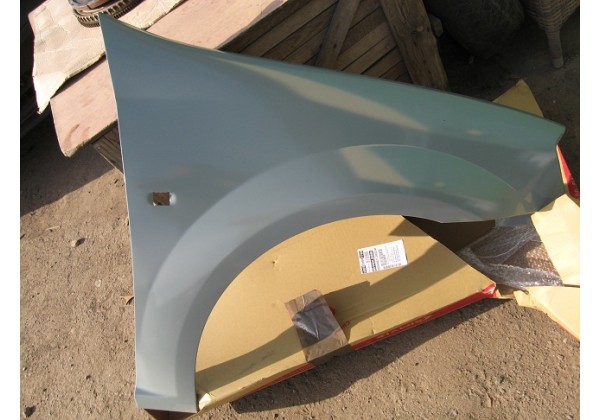 Крило праве Renault Logan, Logan MCV, 2004-2014 г, 6001546713 